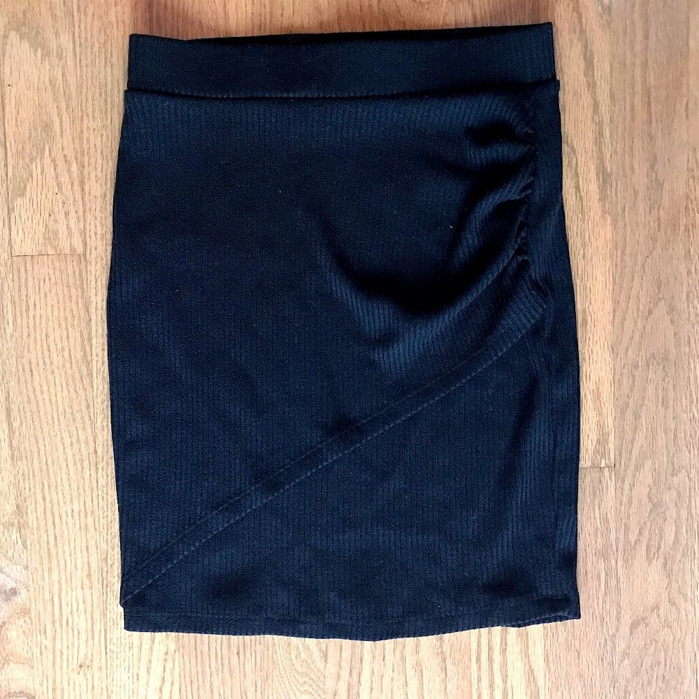 Black Professional Ruched Skirt